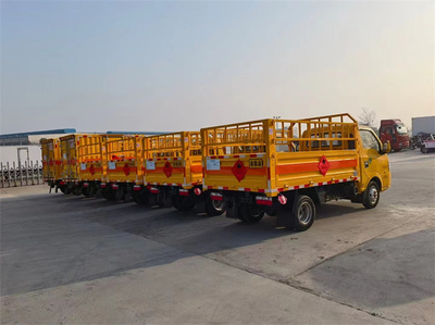 氣瓶運輸車專用汽車廂體制造 安全與專業(yè)并重