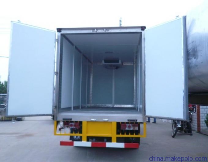 山西地區(qū)伊利雪糕冷藏車采購(gòu)指南 聚焦汽車廂體制造與價(jià)格解析
